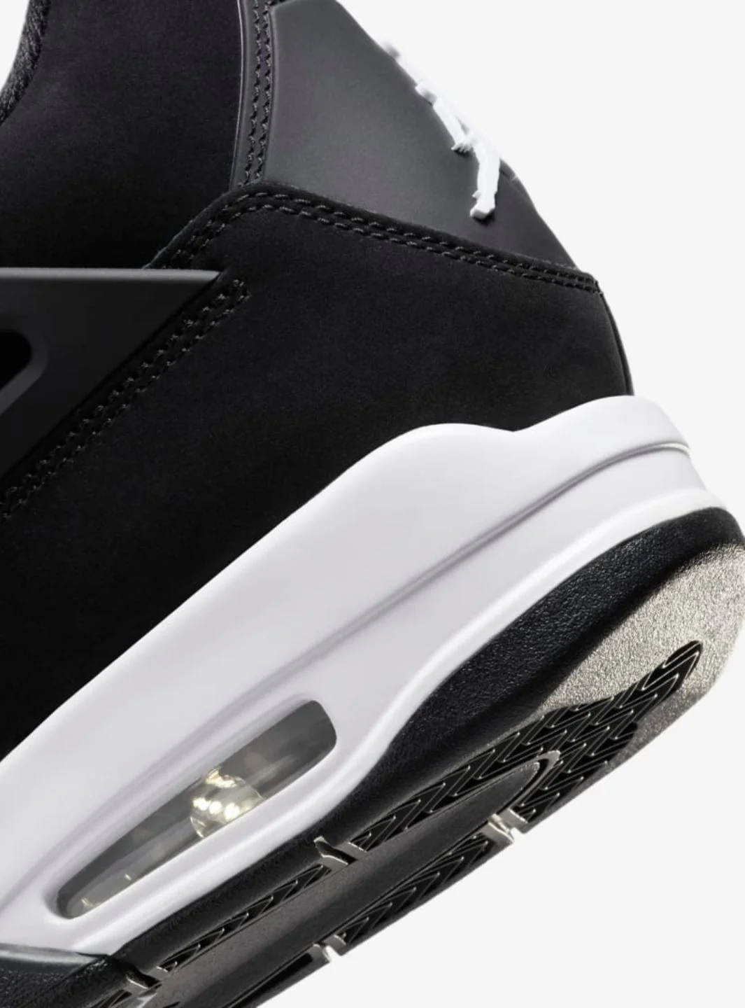 JORDAN 4 WHITE THUNDER 2024