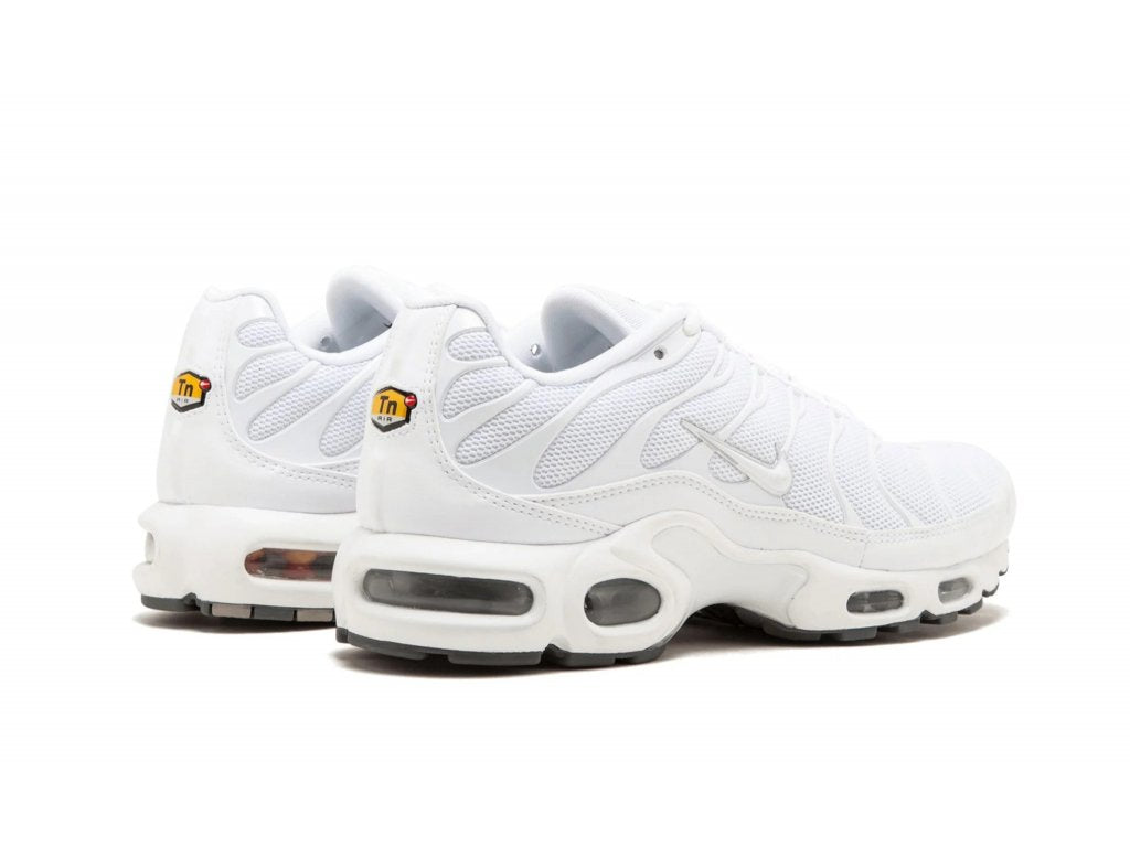 NIKE AIR MAX TN PLUS TRIPLE WHITE