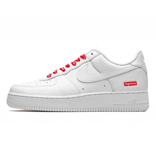 NIKE AIR FORCE 1 LOW WHITE x SUPREME